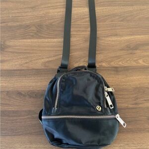 Lululemon City Adventurer Backpack Micro 3L in black.